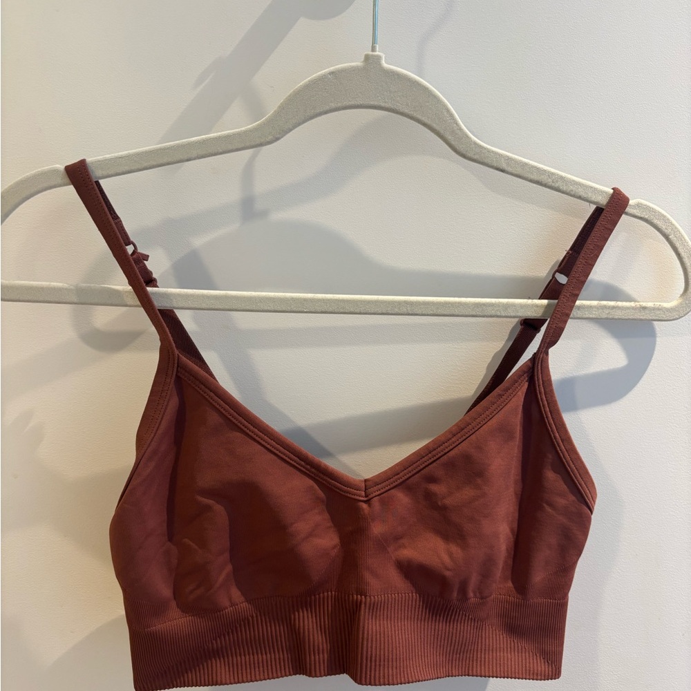 Women's Rust lulu sports bra